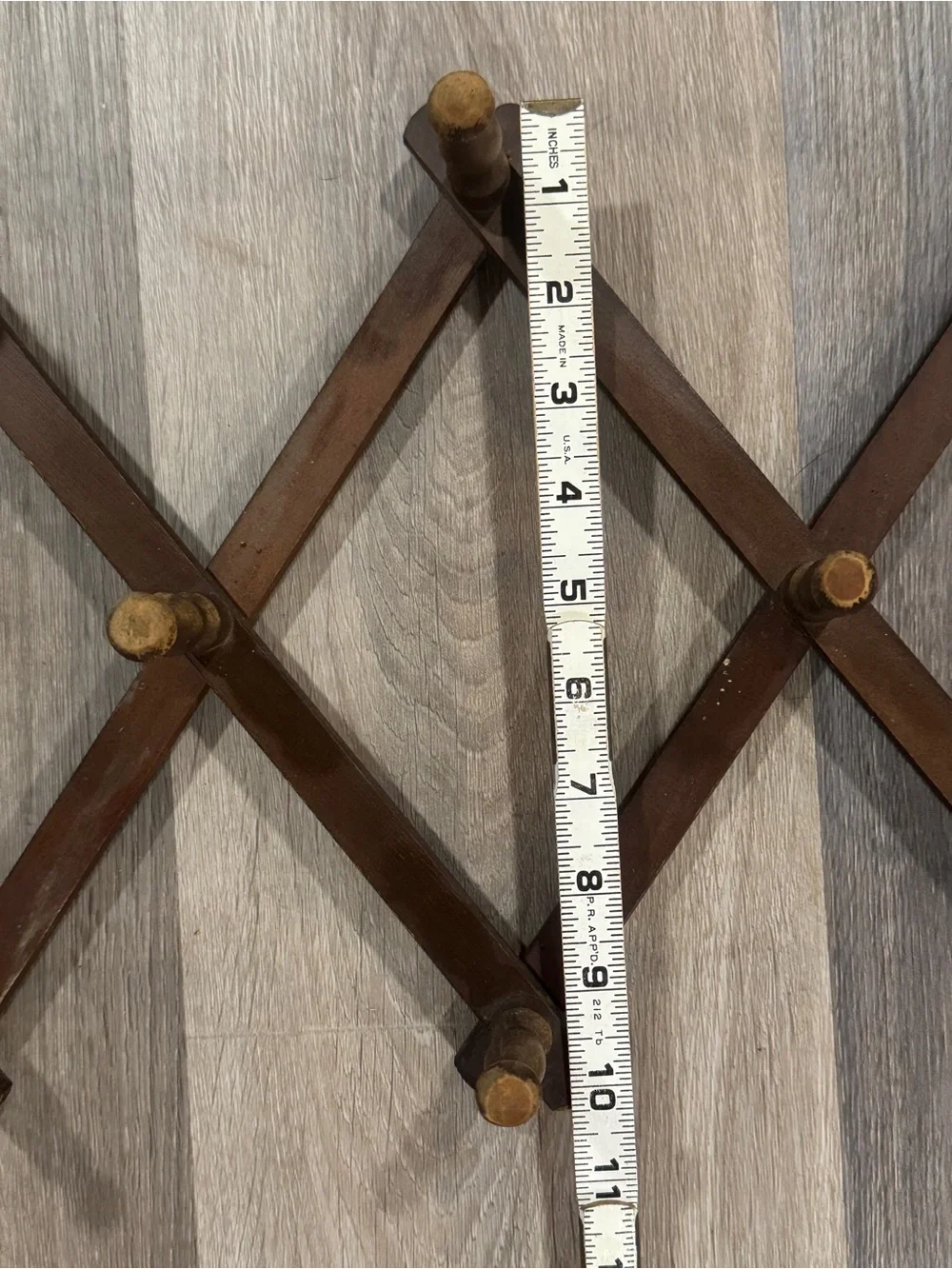Vintage Rustic Brown Expandable Wood Wall Rack - Home Wall Decor